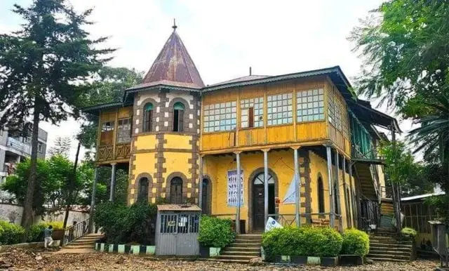 የፊታውራሪ አጥናፍሰገድ ቤት