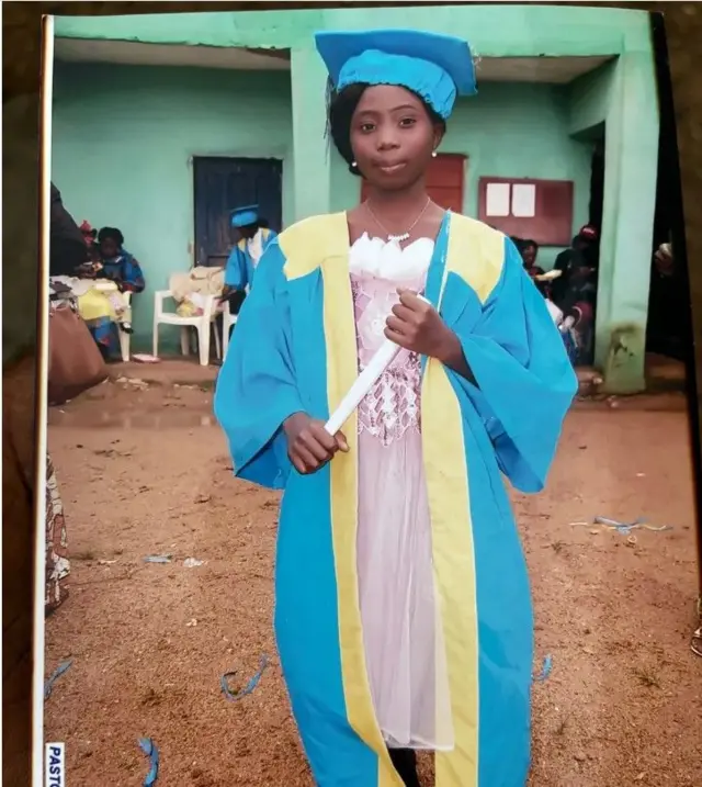 Aworan Chinecherem Joy Emeka ninu aṣọ ikẹkọ jade rẹ