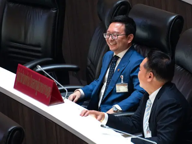 ชัยธวัช