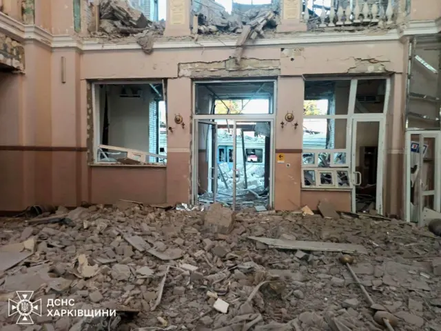 Вокзал у Лозовій