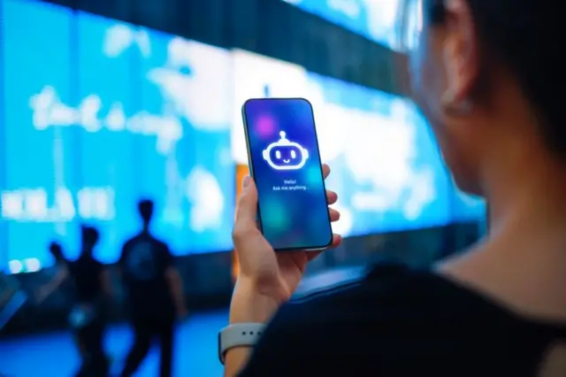 एआयद्वारे हॉलोकॉस्टचे बनावट फोटो पोस्ट करून पैसा कमावणाऱ्या स्पॅमर्सचं जाळं बीबीसीकडून उघड