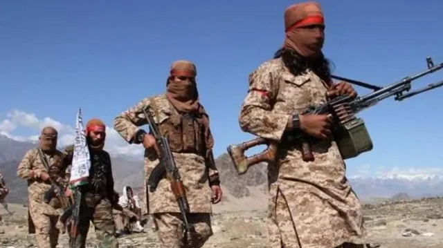 ஆப்கானிஸ்தான் நீண்ட காலமாக உள்நாட்டுப் போரின் பிடியில் சிக்கியுள்ளது.