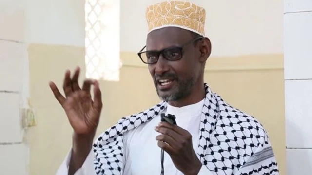 Sheekh Cabdixayi, Imaamka Masjidka Cumar Bin Khadaab ee Muqdisho