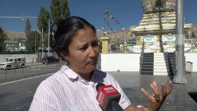 લદ્દાખ હિંસા, 24 સપ્ટેમ્બર હિંસા, સોનમ વાંગચુક, લેહમાં હિંસા, સુપ્રીમ કોર્ટમાં ગિતાંજલી વાંગચુકની અરજી પર સુનાવણી, જમ્મુ-કાશ્મીર કેન્દ્ર શાસિત પ્રદેશ, રાજ્યનો દરજ્જો, છઠ્ઠી અનુસૂચિમાં સ્થાન, બીબીસી ગુજરાતી 