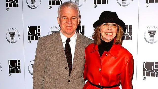 Los actores Steve Martin y Diane Keaton llegan a la Gala del 25.º Aniversario de Los Angeles Conservancy en Los Ángeles, California.