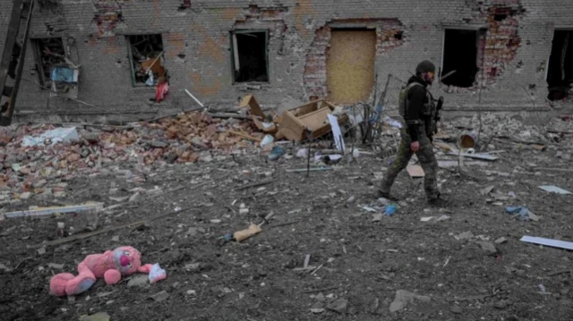 Разрушенное здание 