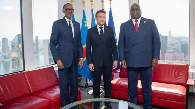 Perezida Macron w'Ubufaransa(hagati) na we yagerageje kuba umuhuza mu kibazo hagati y'u Rwanda na DR Congo