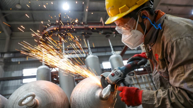 చైనా ఆర్థిక వ్యవస్థ, ట్రంప్ సుంకాలు, ఇరాన్ యుద్ధం, హార్ముజ్ జలసంధి