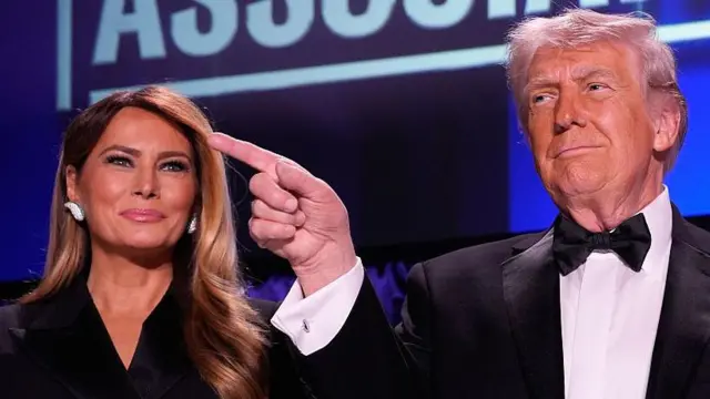 घटना के दौरान फ़र्स्ट लेडी मेलानिया ट्रंप भी मौजूद थीं