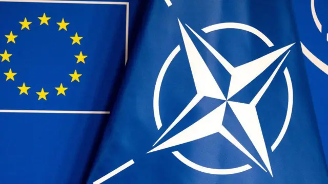 NATO ve AB bayrakları