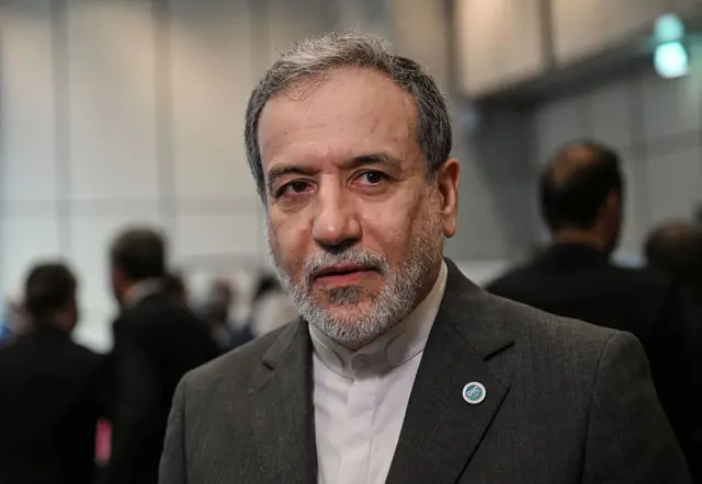 İranın xarici işlər naziri Abbas Əraqçi İranın ABŞ-la danışıq aparmaq niyyətində olmadığını açıqlayıb.