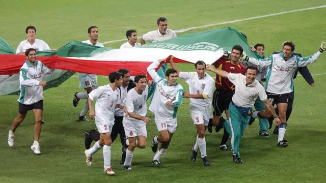 تیم ملی فوتبال با پیروزی مقابل ژاپن در فینال، قهرمان چهاردهمین دوره بازی‌های آسیایی در بوسان شد