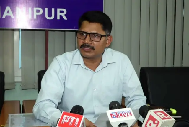 মণিপুর পুলিশের কর্মকর্তা কে খাবিব