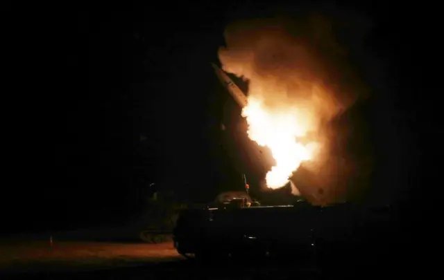 প্রতীকী ছবি- বিশ্বের পরমাণু শক্তিধর দেশের কাছে মজুদ অস্ত্র বিশেষজ্ঞদের চিন্তার কারণ হয়ে দাঁড়িয়েছে। 