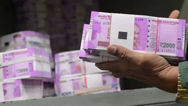రూ.2వేల నోట్లు