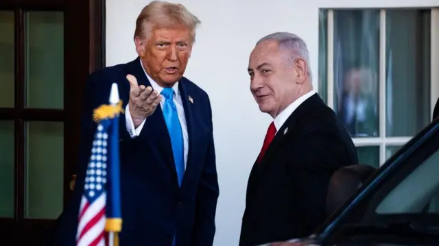 अमेरिका के राष्ट्रपति ट्रंप के साथ इसराइल के प्रधानमंत्री नेतन्याहू