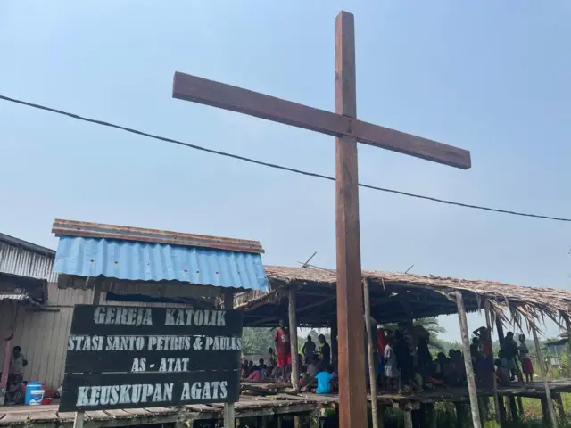 Keuskupan Agats, Stasi Santo Petrus dan Paulus, Kampung As dan Atat, Distrik Pulau Tiga, Asmat, Papua Selatan