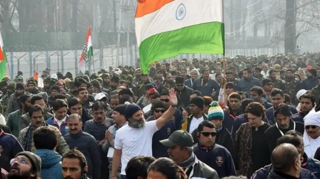 राहुल गांधी भारत जोडो यात्रेदरम्यान