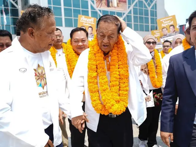 วันนอร์