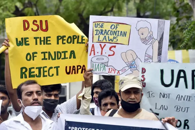 மணிப்பூர் மற்றும் காஷ்மீர் மனித உரிமை மீறல் 