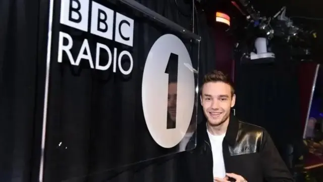 Пейн у студії BBC Radio 1