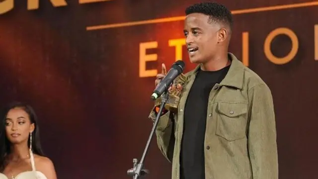 ብሩክ ኣብ መድረኽ