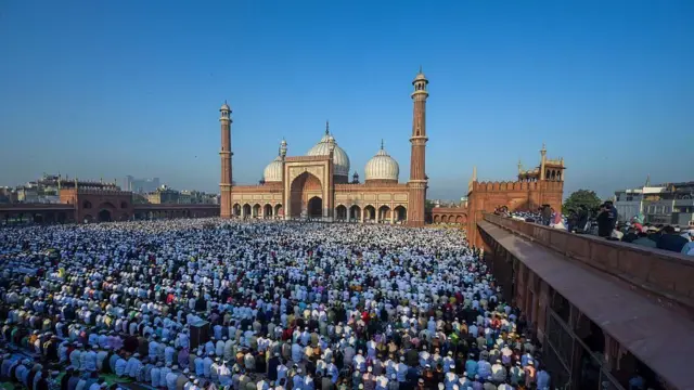इंग्रजांच्या काळातही वक्फ मालकीचा मुद्दा वादाचा विषय होता.