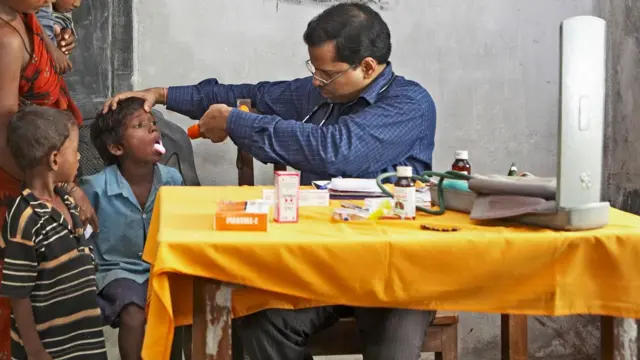 சூப்பர் ஸ்பெஷாலிட்டி மருத்துவ இடங்கள் நிரம்பாதது ஏன்?