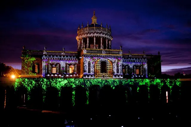 El clásico cuento de La Bella Durmiente es presentado por el Instituto Cultural Cabañas, en Guadalajara, México. 24 de abril de 2014 