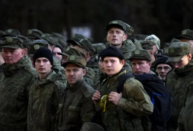 Російські військові у формі