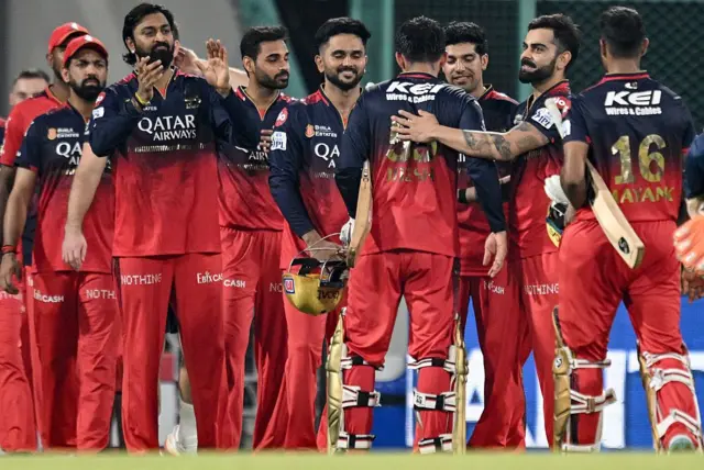 வெற்றியுடன் முதல் தகுதிச்சுற்றில் ஆர்சிபி