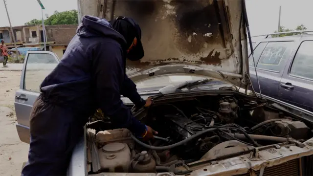 Nigeria female mechanic