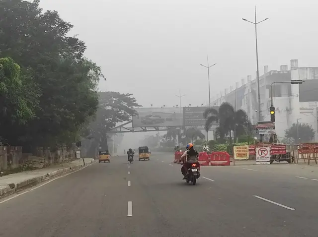 போகி பண்டிகையால் திணறும் சென்னை: காற்று மாசு தீவிரமடைவது ஏன்? முழு விவரம்