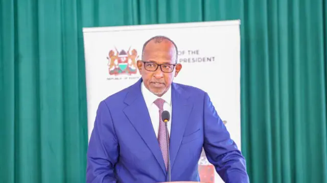 Wasiirka caafimaadka dalka Kenya Aaden Barre Ducaale