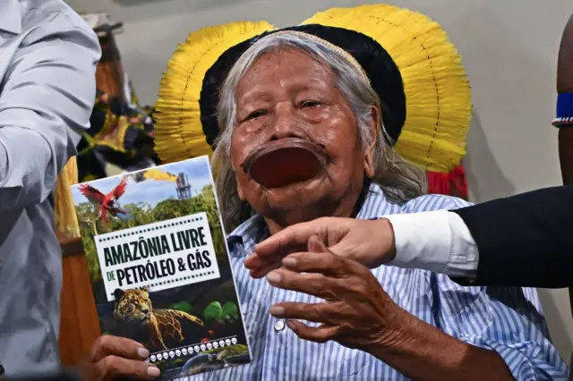 "Amazônia livre de petróleo e gás"