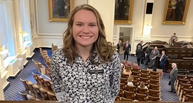 والری مکدانل ۱۹ سال دارد و میگوید جوان بودن در سیاست امتیازات خودش را دارد