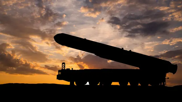 கண்டம் தாண்டி இலக்குகளை தாக்கி அழிக்கும் ஏவுகணைகள்