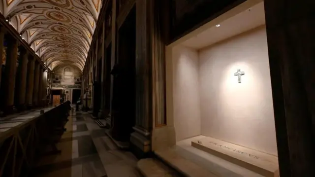 Grobnica pape Franje u bazilici Svete Marije Velike