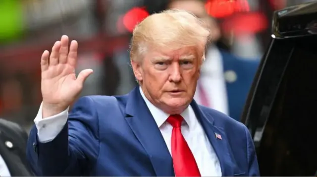 ডোনাল্ড ট্রাম্প