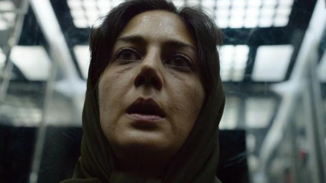 Belas e Recatadas: 'leve e divertido, com um toqueroulette 777terror'.