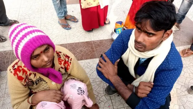 सुनीता आणि त्यांचे पती अकलू राम