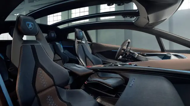 لامبورگینی لانزادور، اولین مدل الکتریکی لامبورگینی