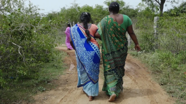 கிருஷ்ணகிரி குறவர் இன பெண்கள் ஆந்திர போலீசார் மீது பாலியல் வல்லுறவு குற்றச்சாட்டு