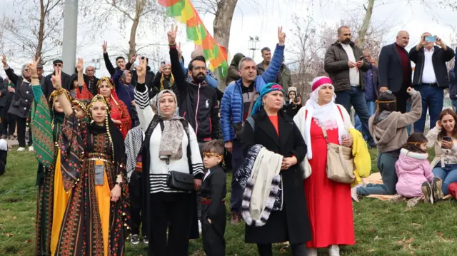 Kadınlar Nevruz'u takip ediyor