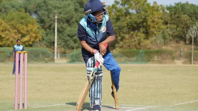 विकलांग महिला क्रिकेट