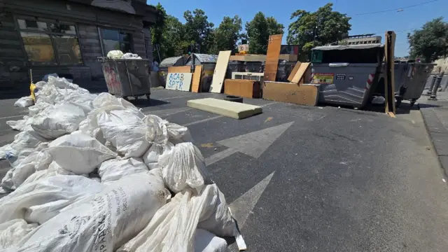 Блокада Главне улице у београдској општини Земун 6. јула