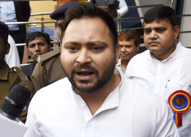 तेजस्वी यादव