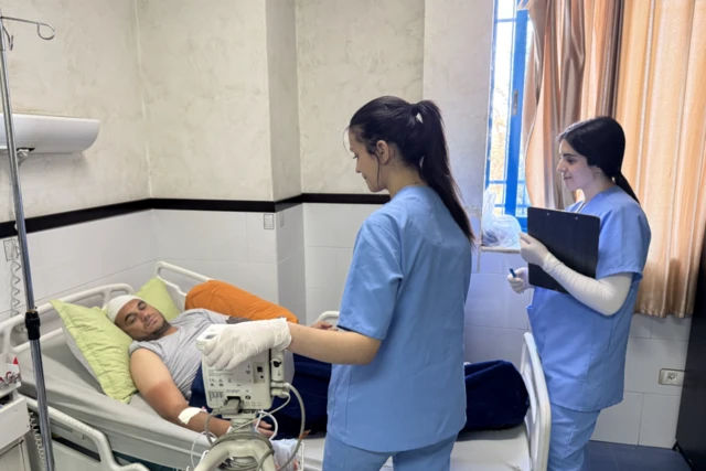 عصام الريماوي في المستشفى