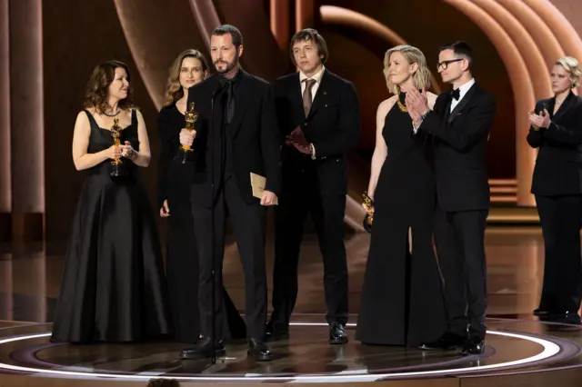 Ông Mstyslav Chernov đã giành Giải Oscar 2024 cho Phim Tài liệu Xuất sắc với tác phẩm 20 Ngày ở Mariupol