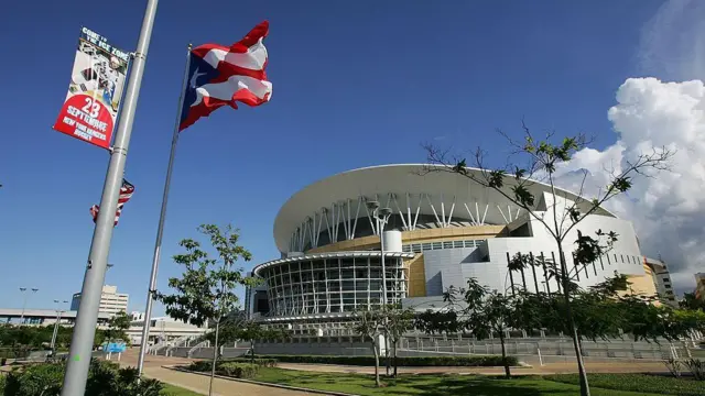 Imagen del coliseo josé miguel agrelot en San Juan, Puerto Rico 